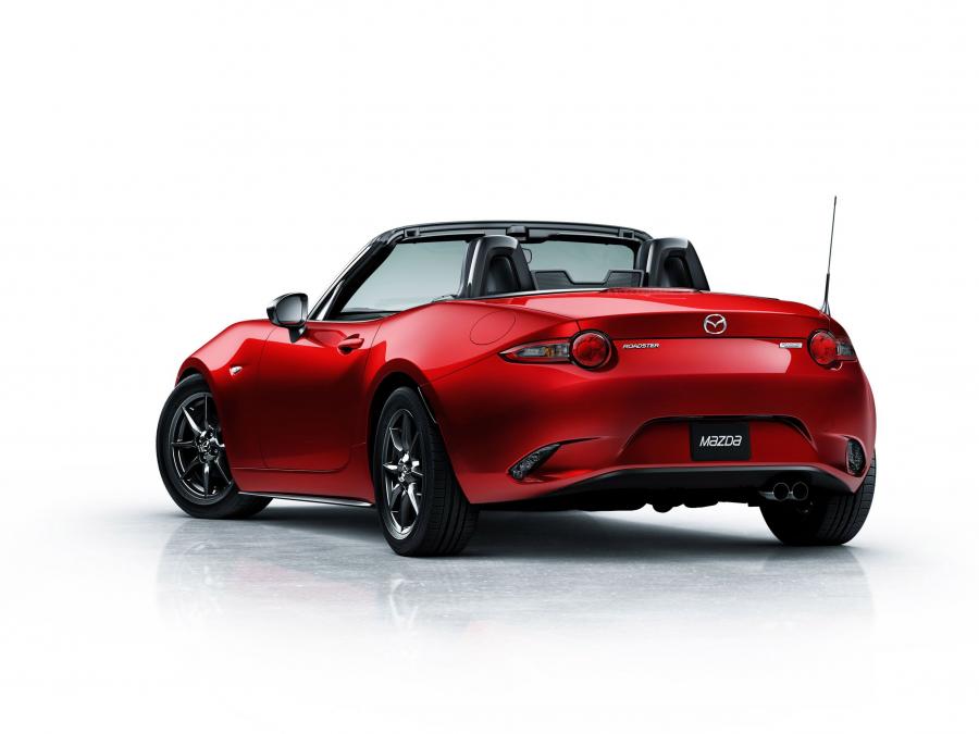  Mazda MX-5 Roadster 2014 года  (фото 2 из 62)